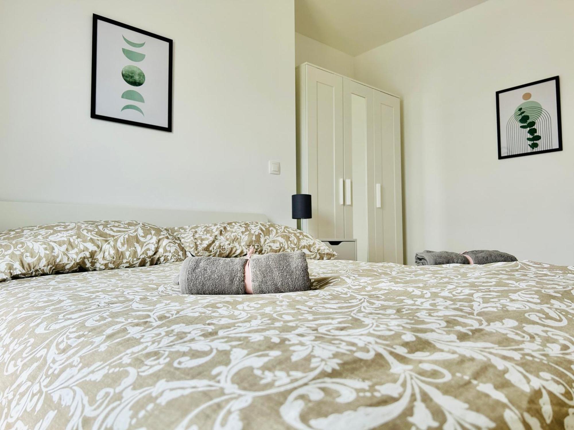Modern Apartment With Balcony & Free Parking - Nearby Metro Vienne Extérieur photo