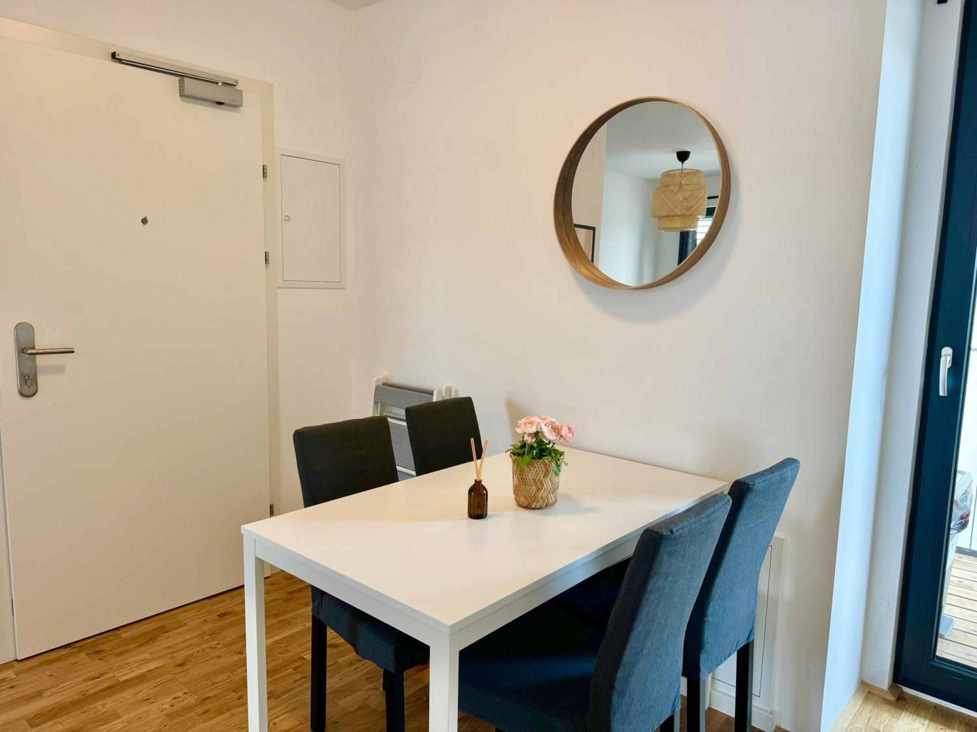 Modern Apartment With Balcony & Free Parking - Nearby Metro Vienne Extérieur photo