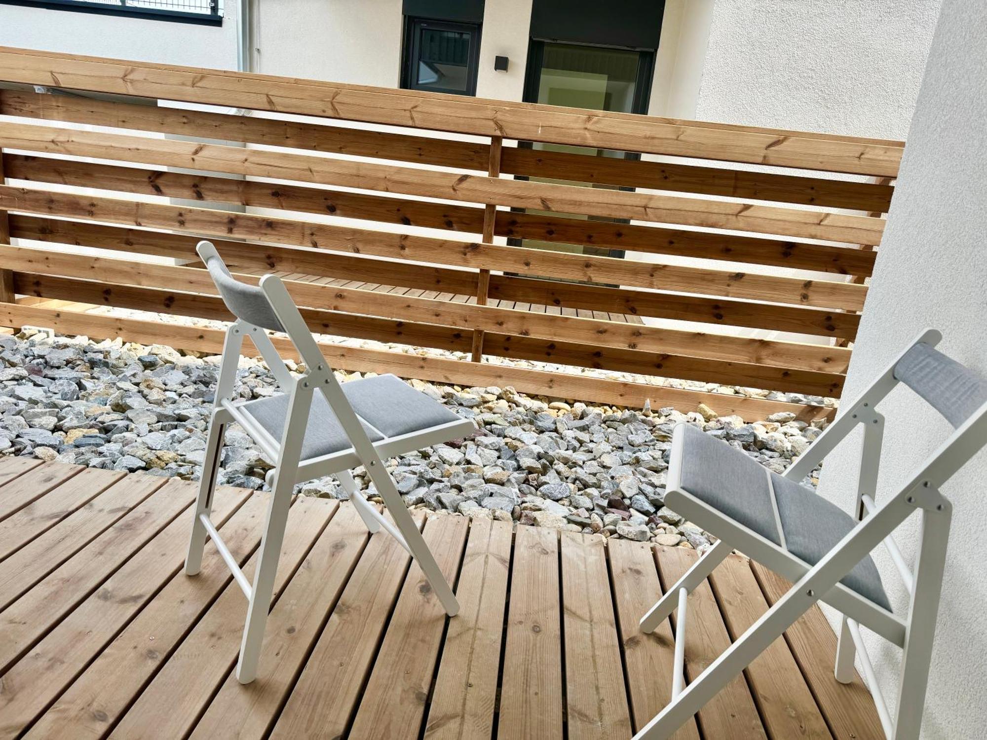 Modern Apartment With Balcony & Free Parking - Nearby Metro Vienne Extérieur photo