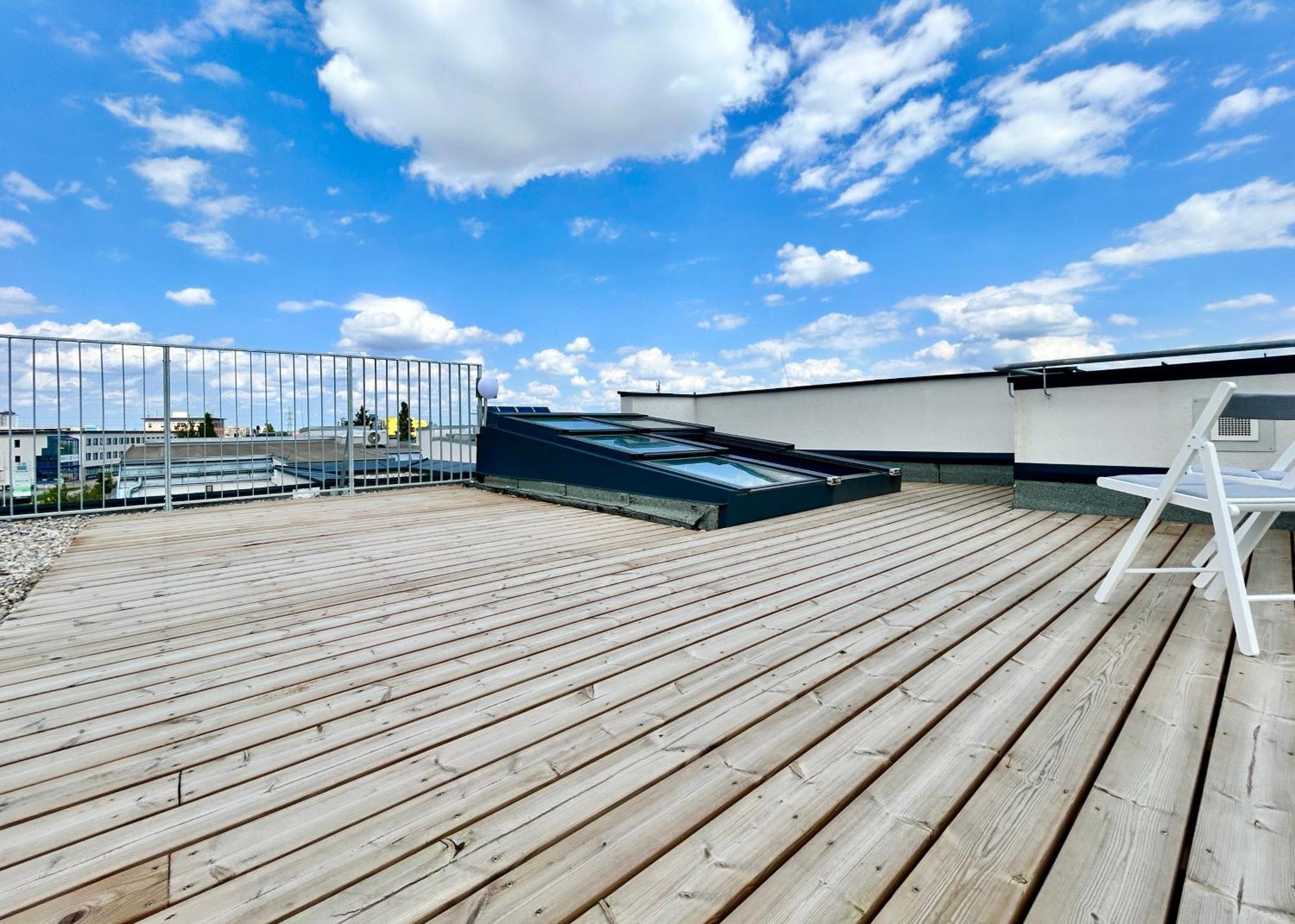 Modern Apartment With Balcony & Free Parking - Nearby Metro Vienne Extérieur photo